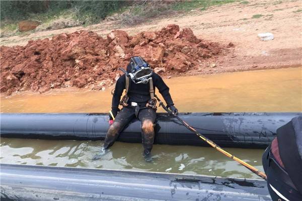 水下安装